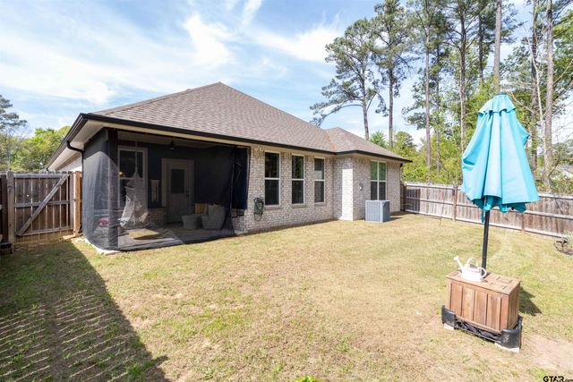 1668 Alamo Crossing Rd, Tyler, TX 75701