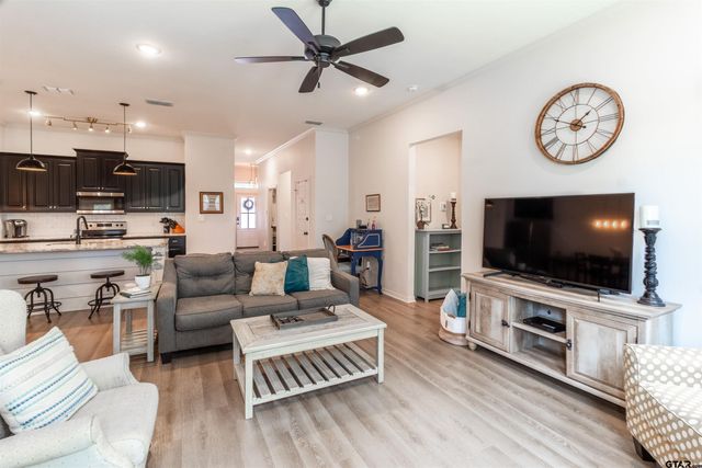 1668 Alamo Crossing Rd, Tyler, TX 75701