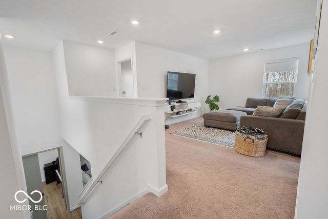 17956 Hawaii Court, Westfield, IN 46074