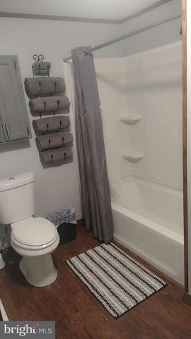 212 NEW JERSEY AVE, Fortescue, NJ 08321