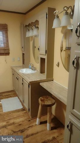 212 NEW JERSEY AVE, Fortescue, NJ 08321