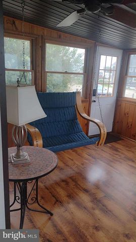 212 NEW JERSEY AVE, Fortescue, NJ 08321