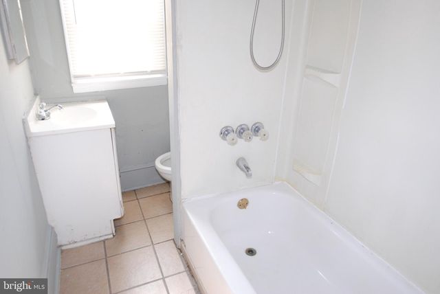 205 JONES AVE, Burlington, NJ 08016