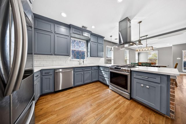 7214 Hershe Street, Houston, TX 77020