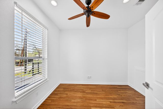 7214 Hershe Street, Houston, TX 77020