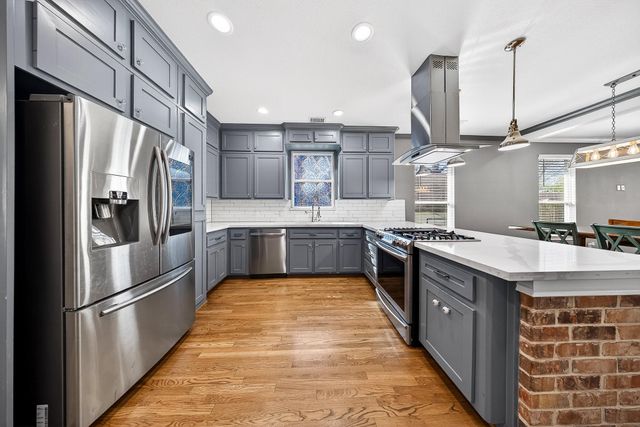 7214 Hershe Street, Houston, TX 77020