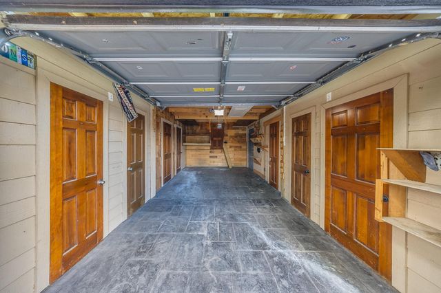 7214 Hershe Street, Houston, TX 77020