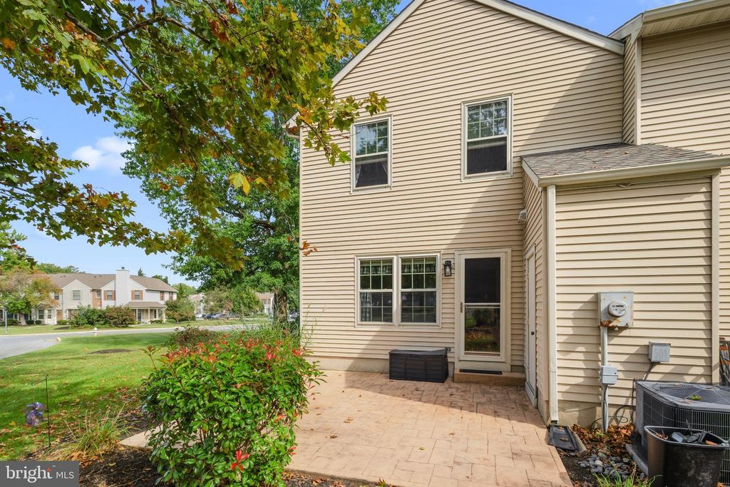501 ESSEX CT, WEST DEPTFORD, NJ 08051 — photo 3