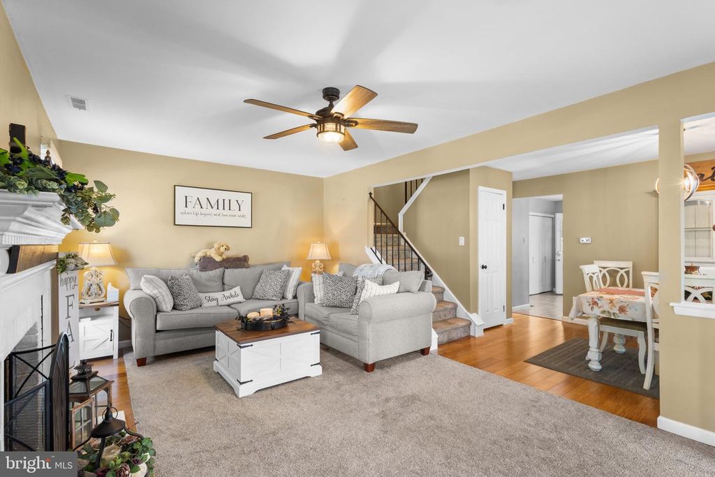 501 ESSEX CT, WEST DEPTFORD, NJ 08051 — photo 4
