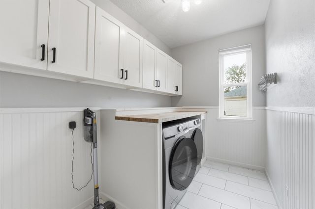 6310 Ashley Hall Court, Houston, TX 77084