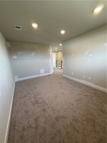 13630 Clover Court, Kearney, MO 64060