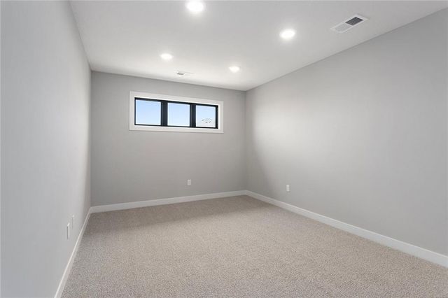 13630 Clover Court, Kearney, MO 64060