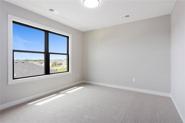 13630 Clover Court, Kearney, MO 64060