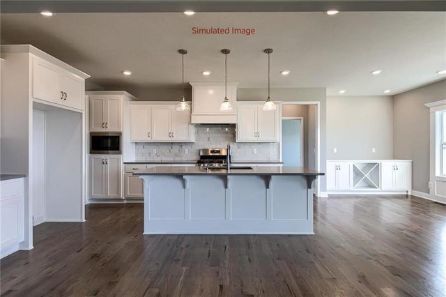 13630 Clover Court, Kearney, MO 64060