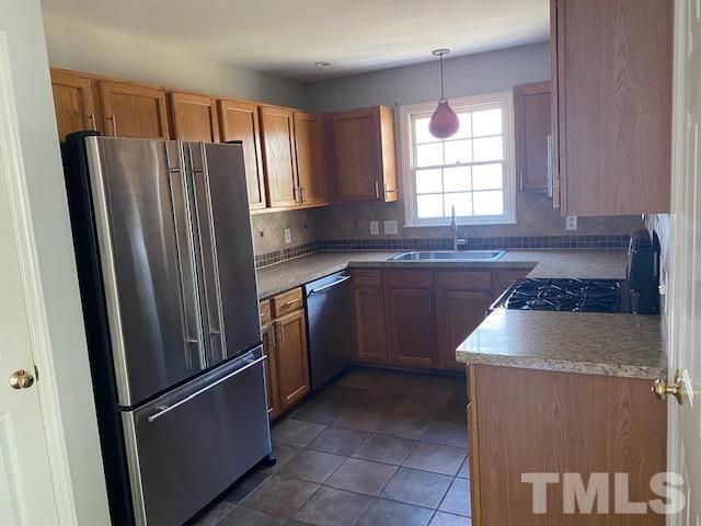 2813 Isabella Drive, Raleigh, NC 27603