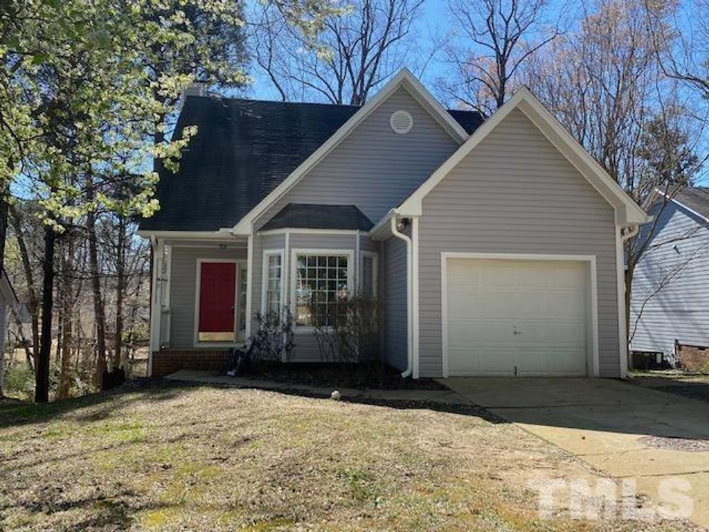 2813 Isabella Drive, Raleigh, NC 27603