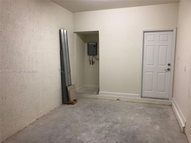 105 SE 33rd Ter 105, Homestead, FL 33033