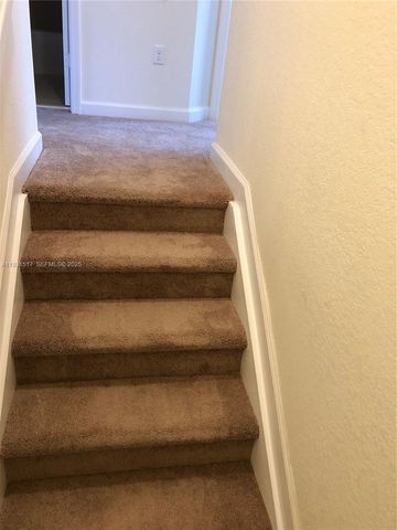 105 SE 33rd Ter 105, Homestead, FL 33033