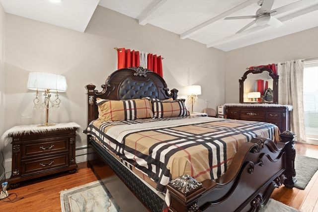 134 Oak St, Brockton, MA 02301