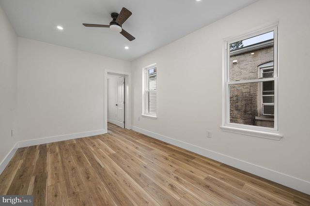 427 CHESTNUT ST, West Reading, PA 19611