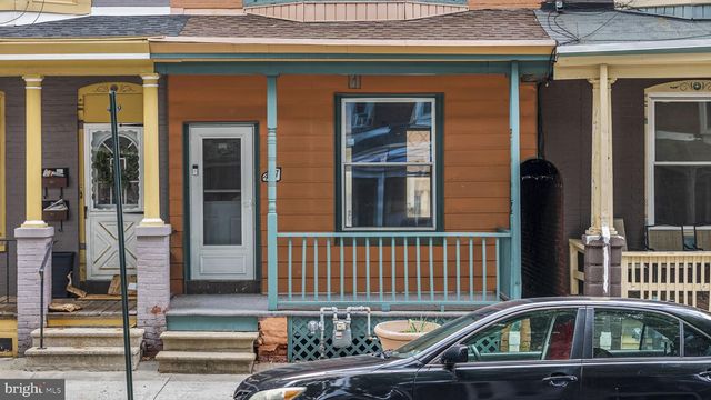 427 CHESTNUT ST, West Reading, PA 19611
