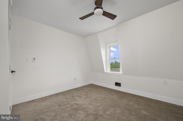 427 CHESTNUT ST, West Reading, PA 19611