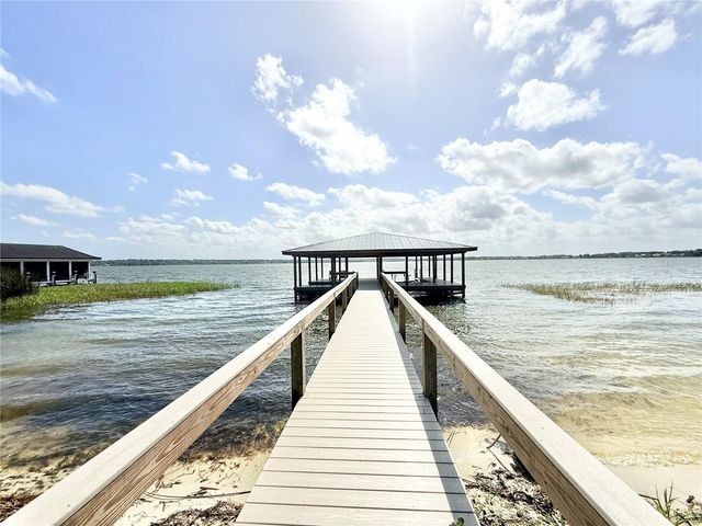3155 LAKESHORE DRIVE, Mount Dora, FL 32757