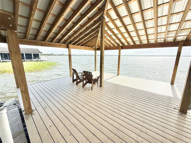 3155 LAKESHORE DRIVE, Mount Dora, FL 32757