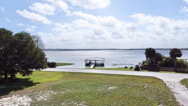 3155 LAKESHORE DRIVE, Mount Dora, FL 32757