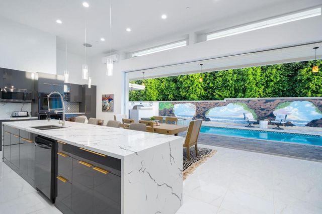 74775 Del Coronado Drive, Palm Desert, CA 92260