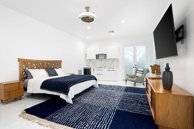 74775 Del Coronado Drive, Palm Desert, CA 92260