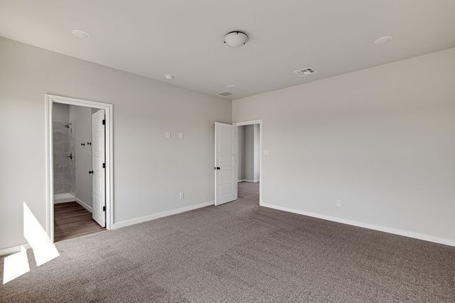 10504 Ruffin Drive, Fort Worth, TX 76131