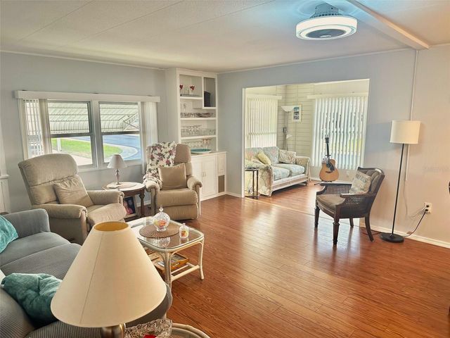 2000 E BAY DRIVE 102, Largo, FL 33771