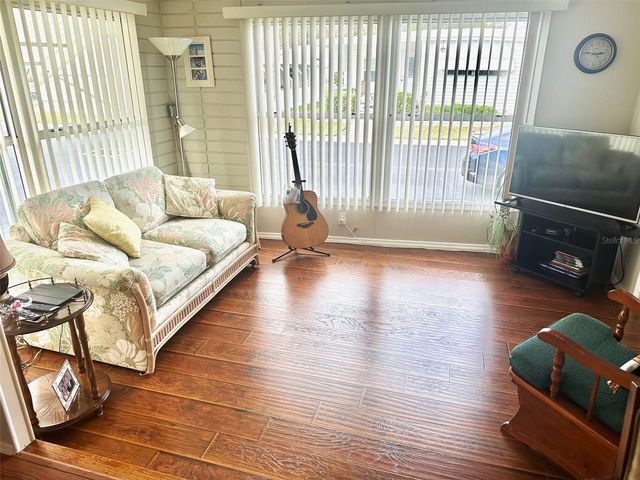 2000 E BAY DRIVE 102, Largo, FL 33771