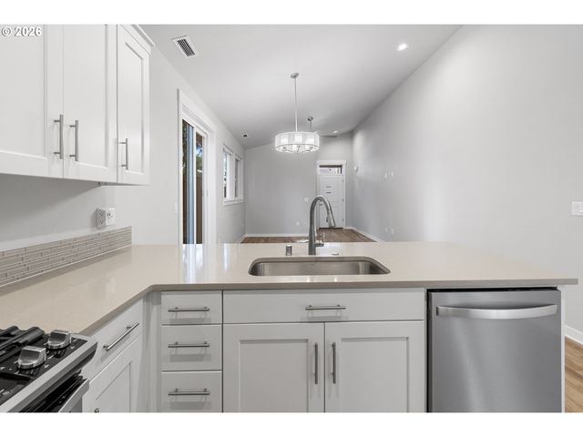 6625 Ne 72ND Pl, Vancouver, WA 98662