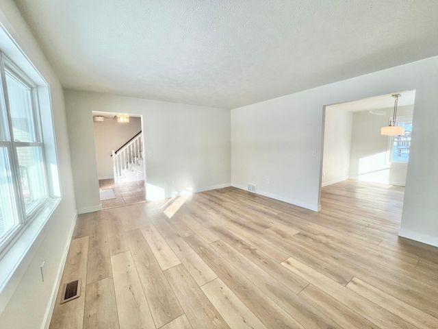 1705 N Philip Road, Niles, MI 49120