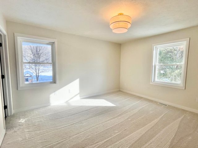 1705 N Philip Road, Niles, MI 49120