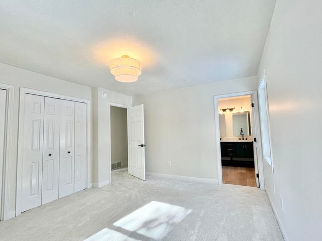 1705 N Philip Road, Niles, MI 49120