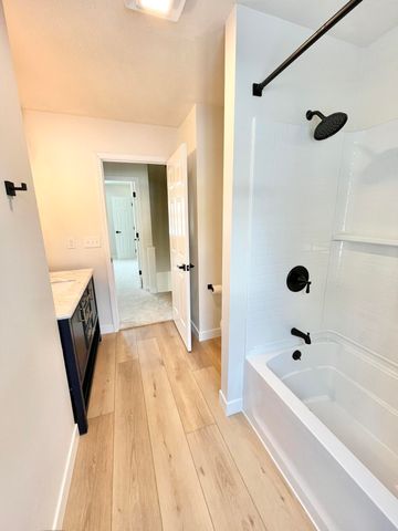 1705 N Philip Road, Niles, MI 49120