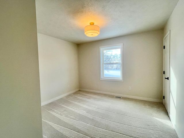 1705 N Philip Road, Niles, MI 49120