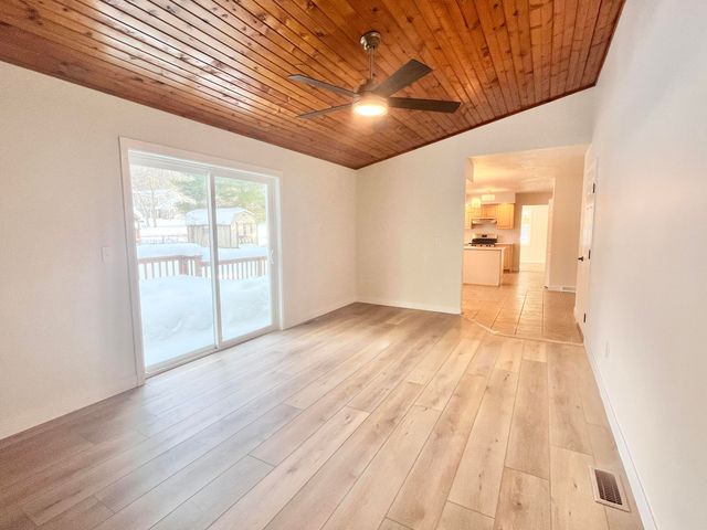 1705 N Philip Road, Niles, MI 49120