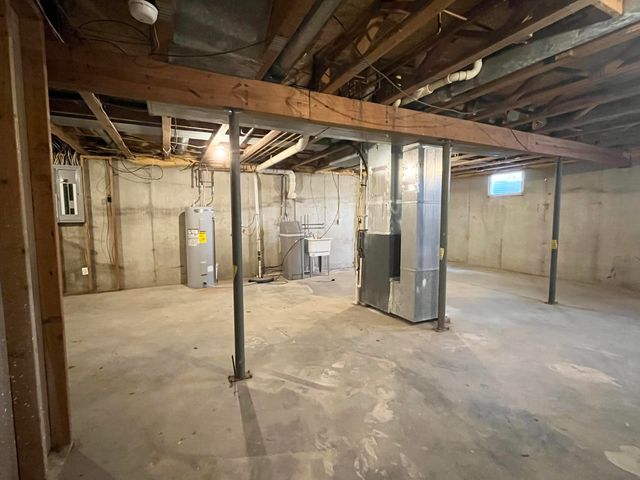 1705 N Philip Road, Niles, MI 49120