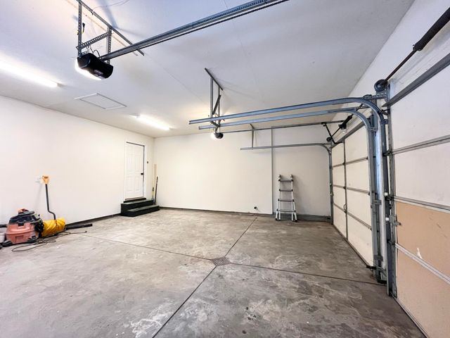 1705 N Philip Road, Niles, MI 49120