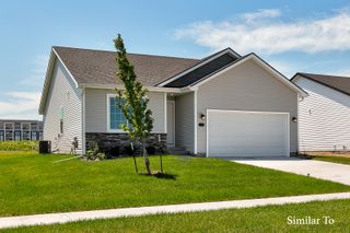 565 NW Compass Avenue, Waukee, IA 50263