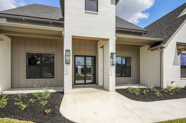 7933 Stiteler Drive, Bryan, TX 77808