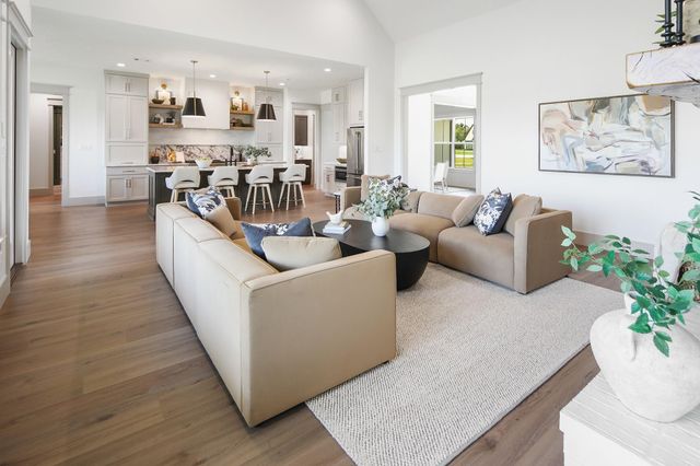 7933 Stiteler Drive, Bryan, TX 77808