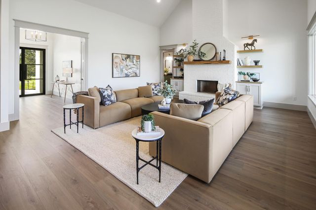 7933 Stiteler Drive, Bryan, TX 77808