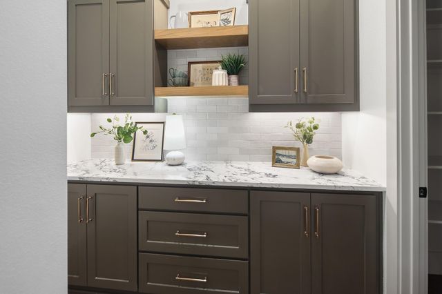 7933 Stiteler Drive, Bryan, TX 77808