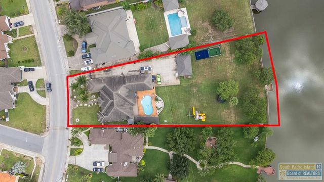 5222 Rustic Manor Dr., Brownsville, TX 78526