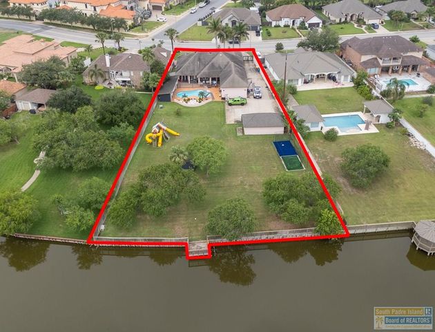 5222 Rustic Manor Dr., Brownsville, TX 78526